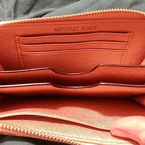 Michael Kors Wristlet - Picture 4 of 5